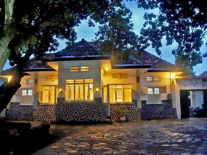 Reddoorz Syariah Near Wijilan Yogyakarta Hotel Eksteriør billede